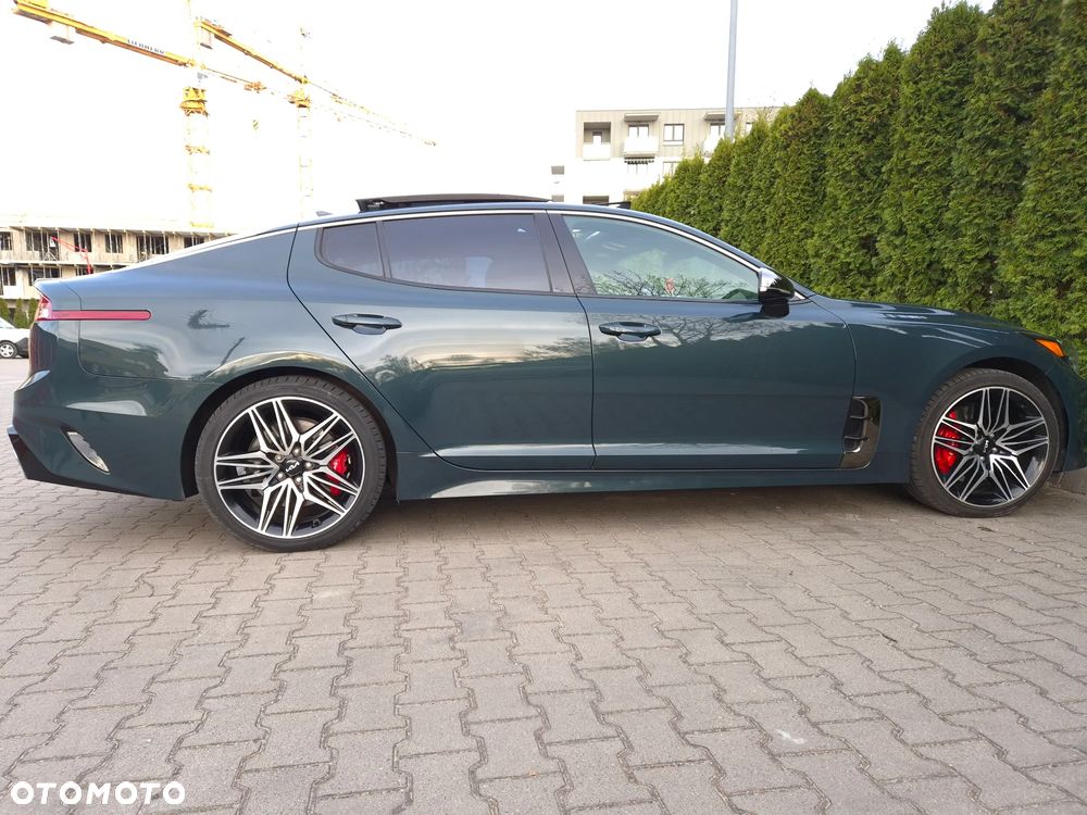 Kia Stinger 3.3 T-GDI AWD OPF GT - 2