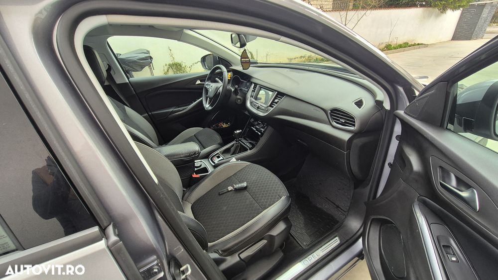 Opel Grandland X 1.2 Turbo START/STOP Innovation - 13