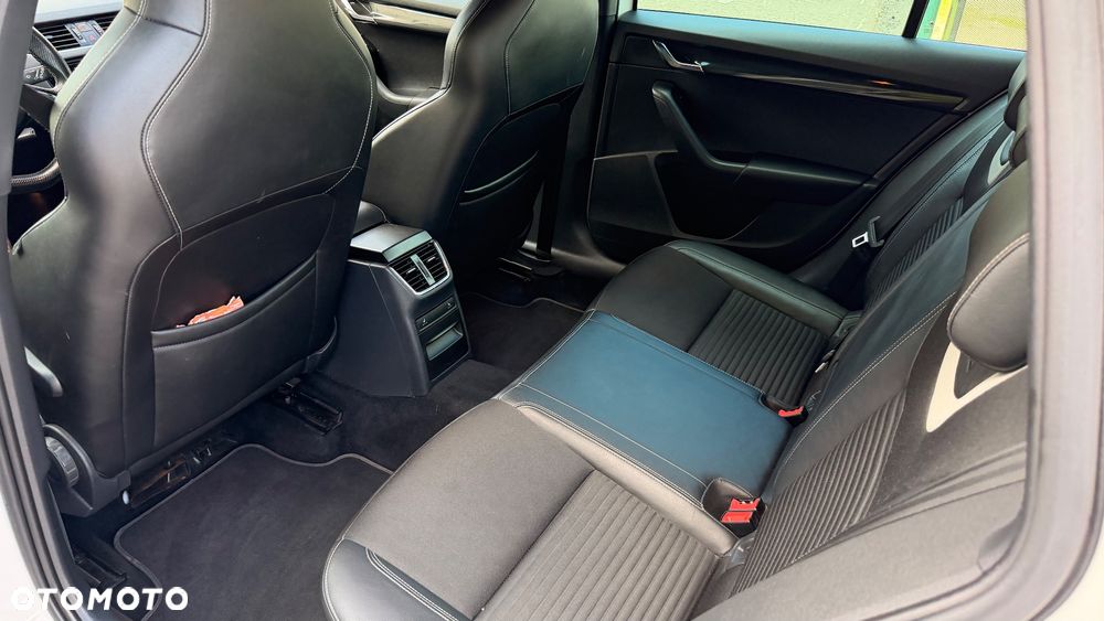 Skoda Octavia 2.0 TDI RS DSG EU6 - 39