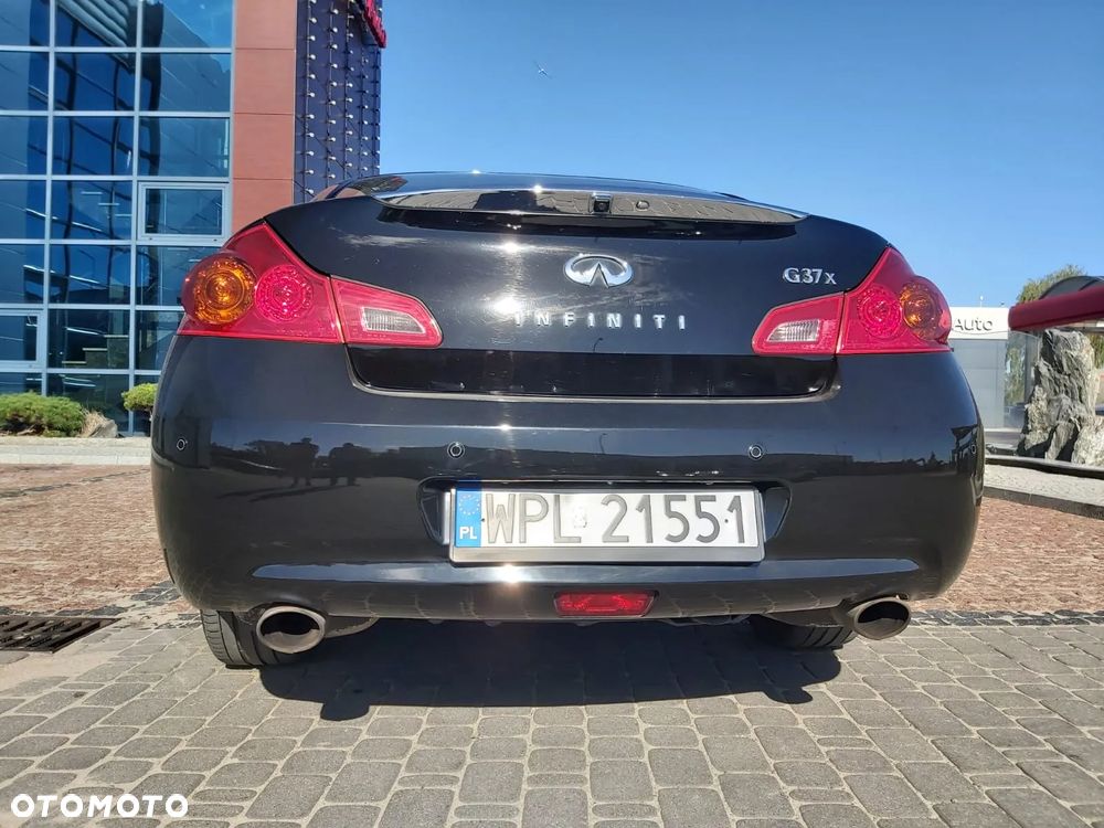 Infiniti G G37 AWD - 38