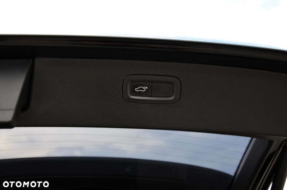 Volvo XC 90 D5 AWD Inscription 7os - 18