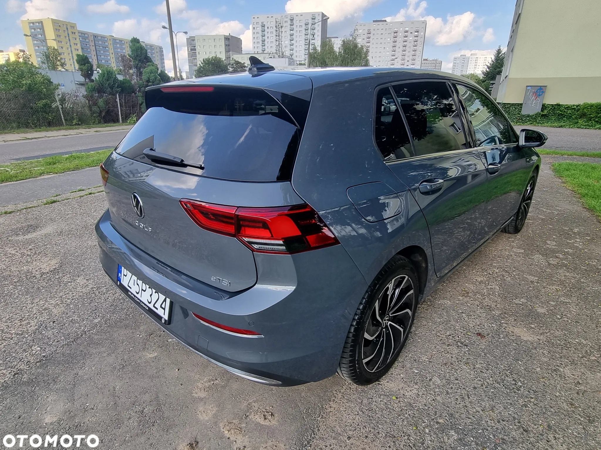 Volkswagen Golf - 5