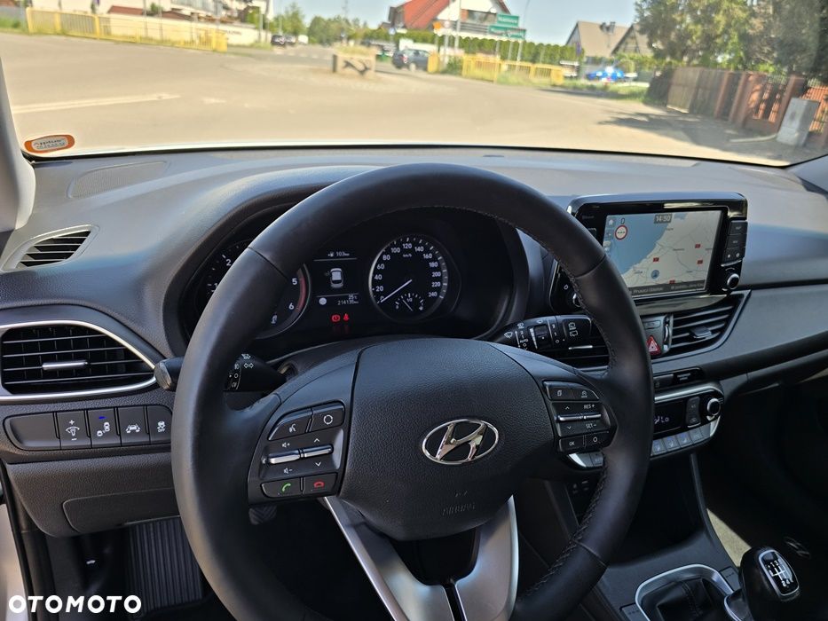 Hyundai i30 1.6 D Premium - 29