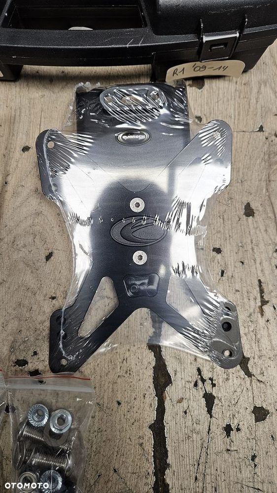 Evotech uchwyt tablicy mocowanie Yamaha YZF R1 2009-14r - 3