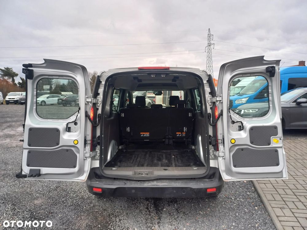 Ford Transit Connect - 18