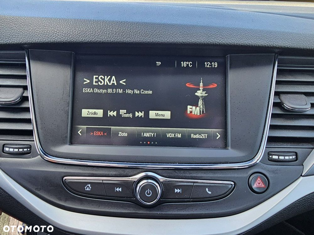 Opel Astra 1.4 T Enjoy S&S - 24