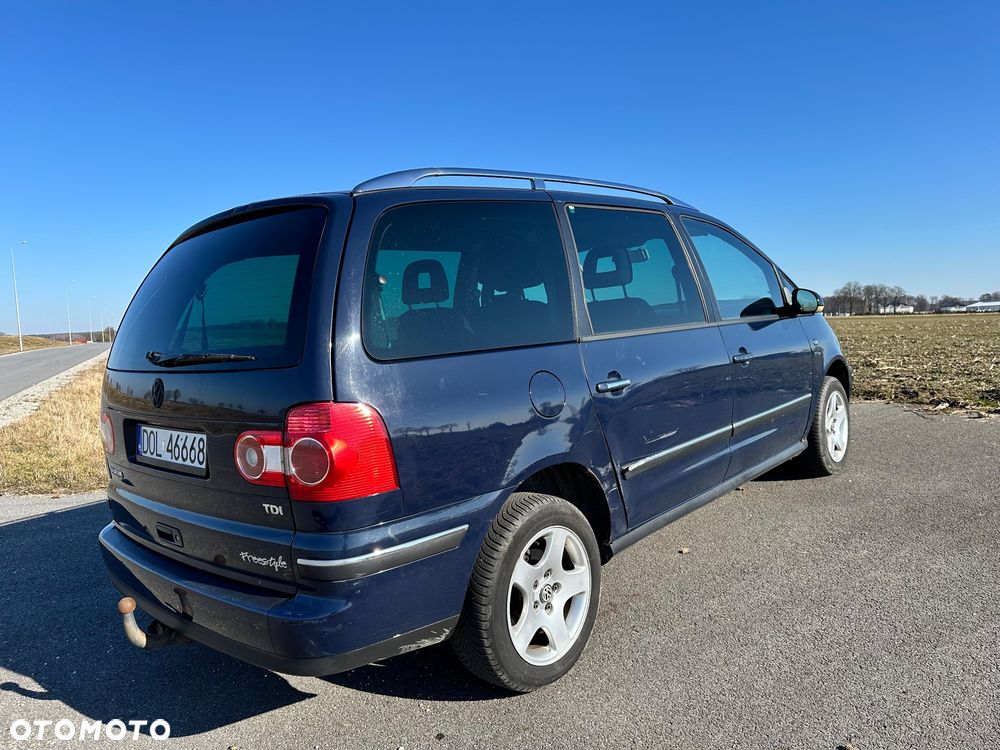 Volkswagen Sharan - 4