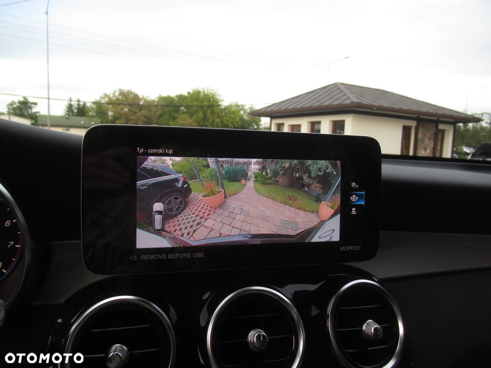 Mercedes-Benz GLC 200 4Matic 9G-TRONIC AMG Line - 19