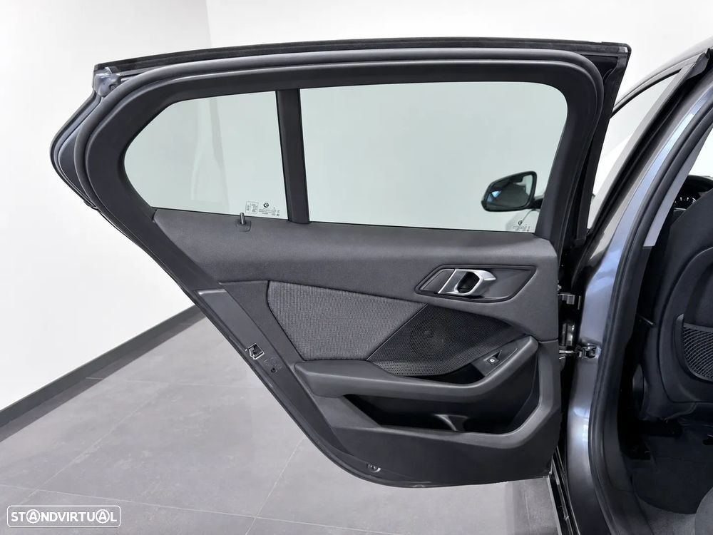 BMW 118 - 44