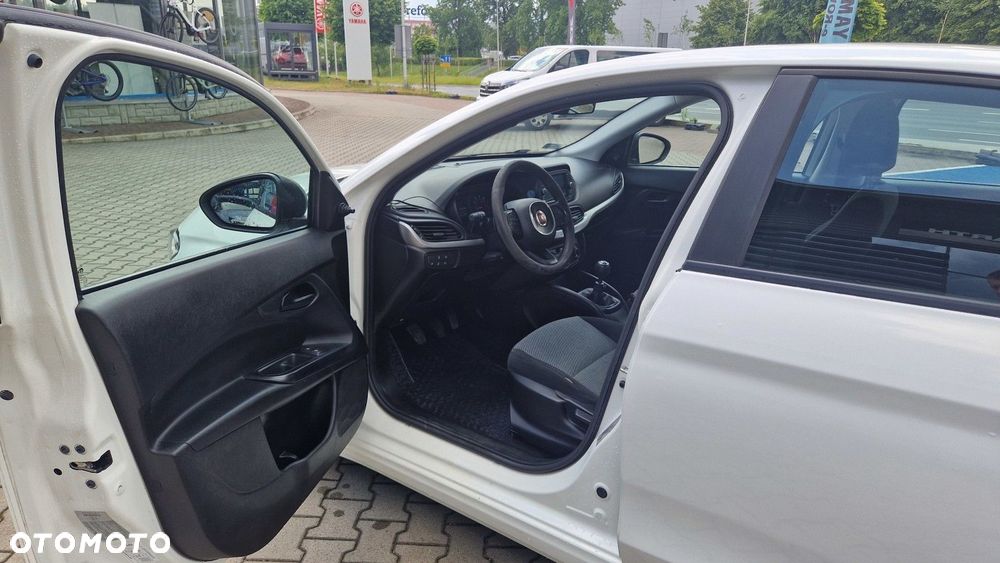 Fiat Tipo 1.4 16V Easy - 11