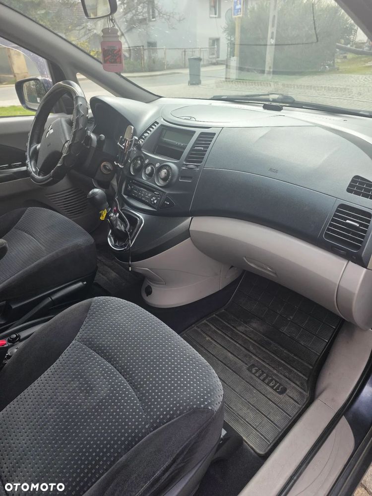Mitsubishi Grandis 2.0 DID Instyle - 7
