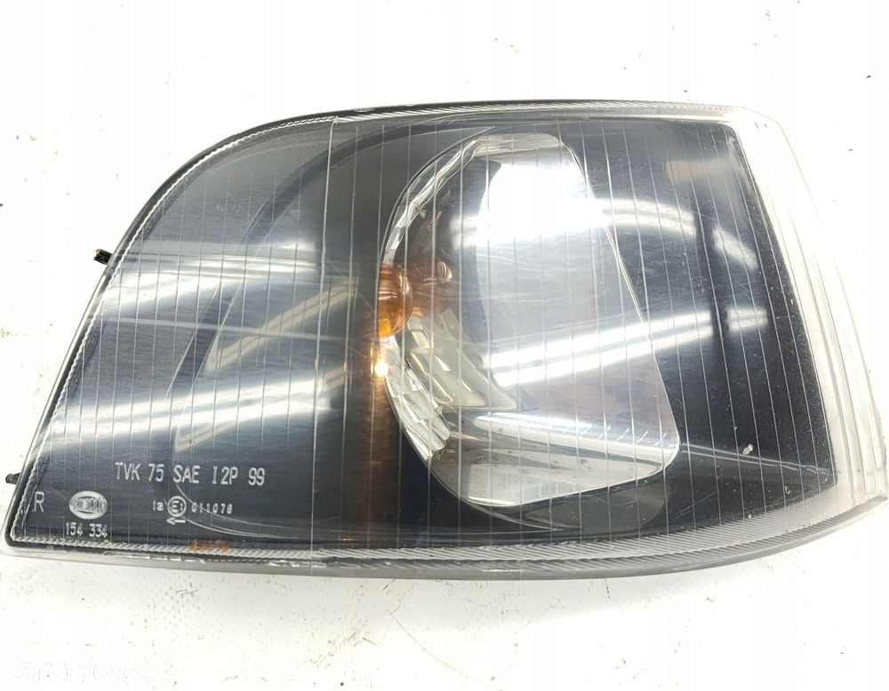 KIERUNKOWSKAZ PRAWY PRZÓD VOLVO S 40 TVK75SAEI2P99 - 1