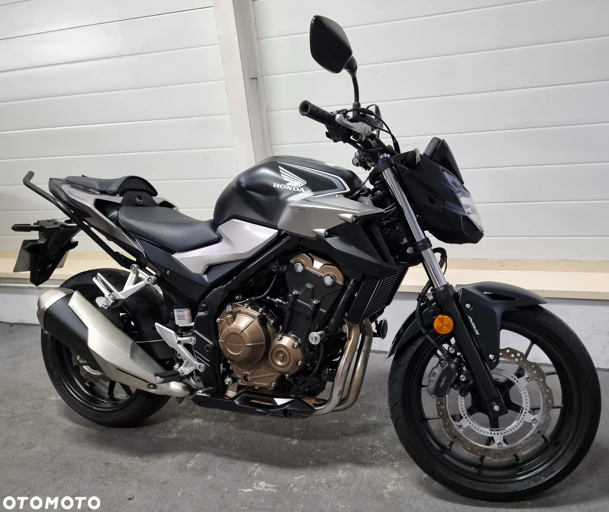 Honda CB - 3