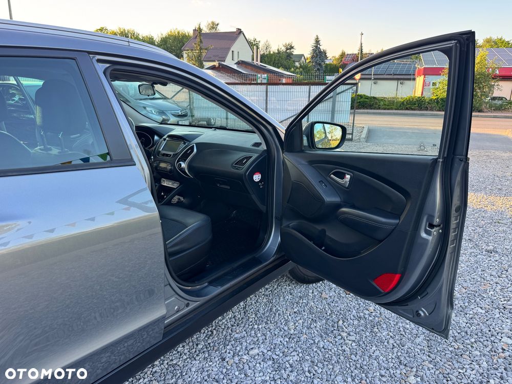 Hyundai ix35 2.0 CRDi 4WD Automatik Trend - 16