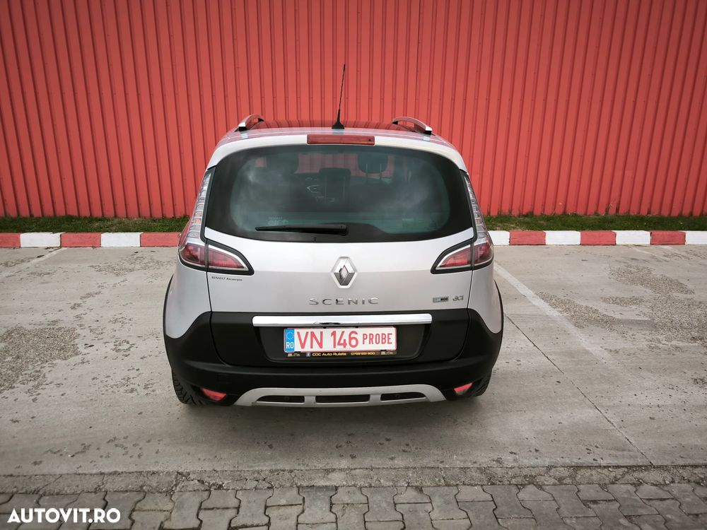 Renault Scenic dCi 110 Xmod Paris - 9