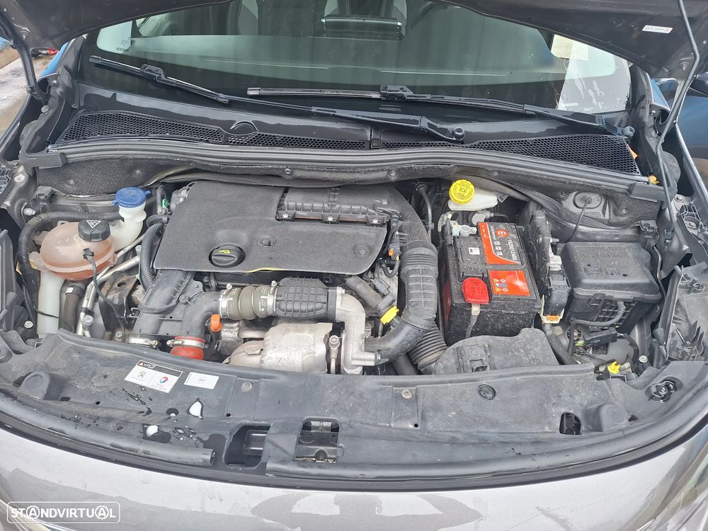 Peugeot 2008 1.6 BlueHDi Style - 5