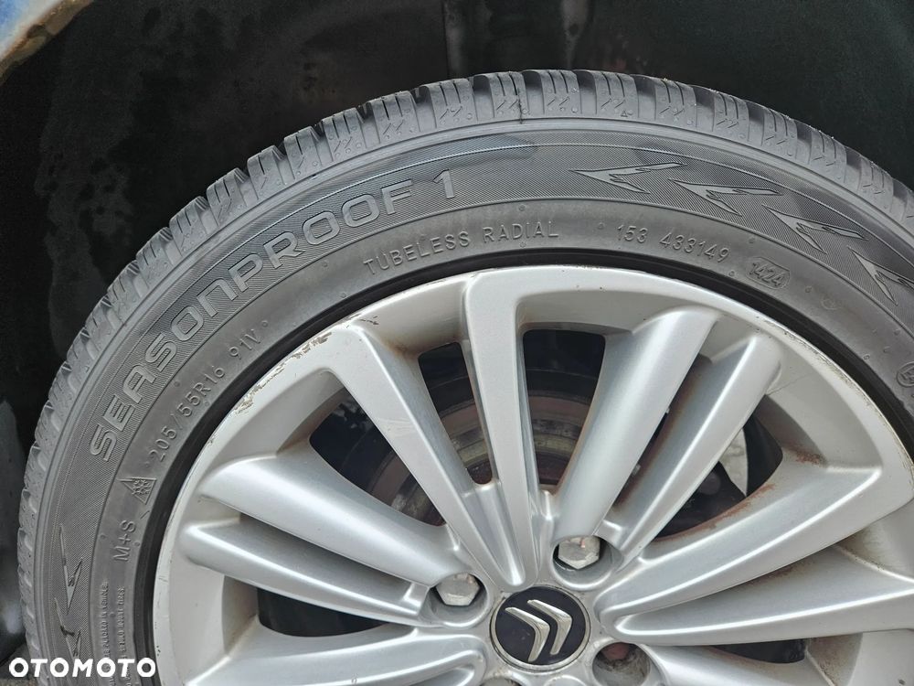 Citroën C4 1.6 HDi Seduction - 9