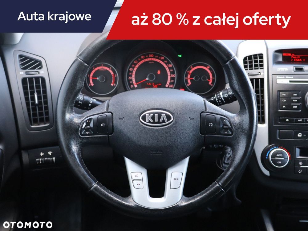 Kia Ceed - 16