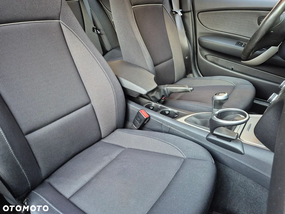 BMW Seria 1 - 26