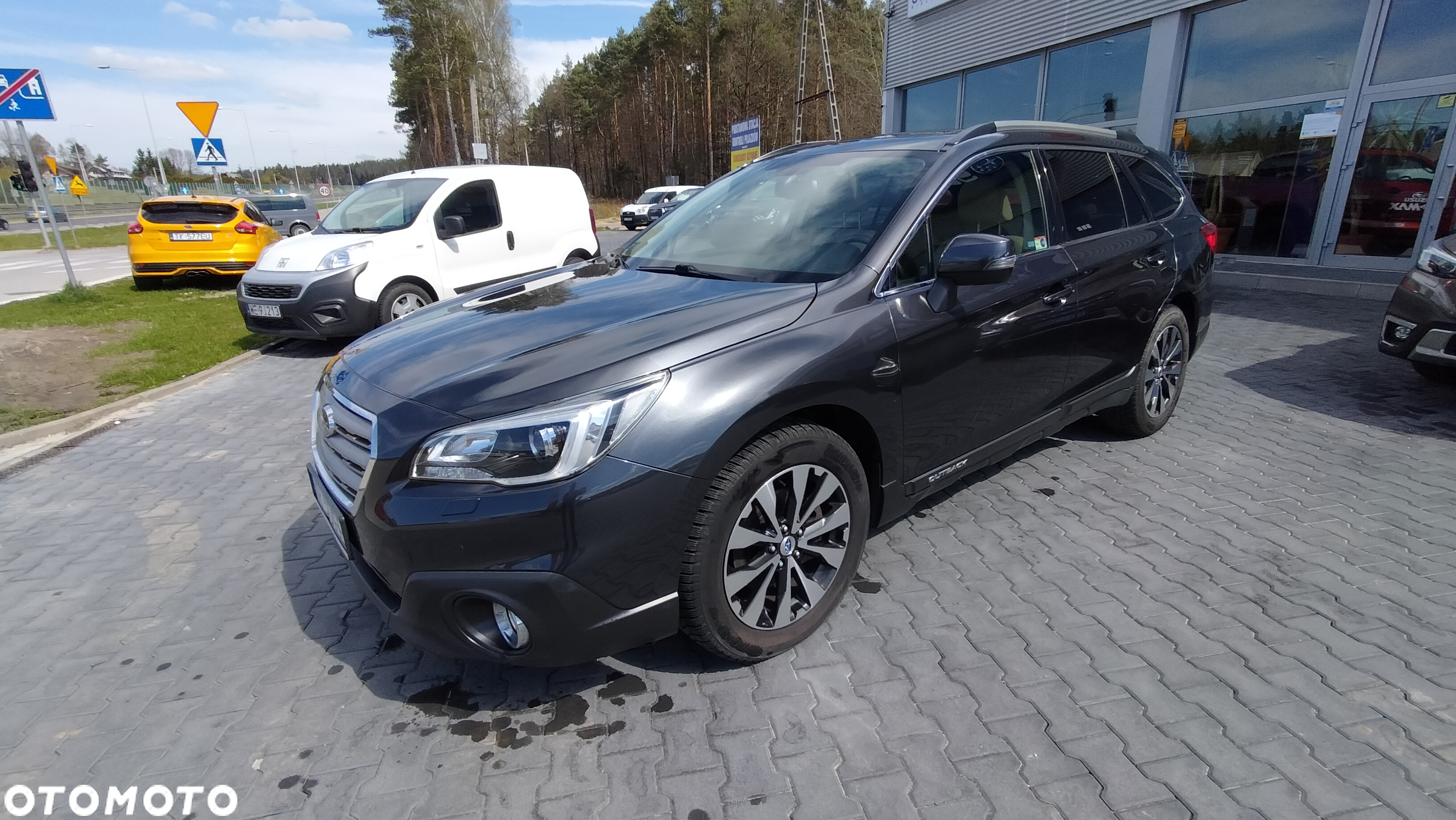 Subaru Outback 2.0D Exclusive Lineartronic - 13