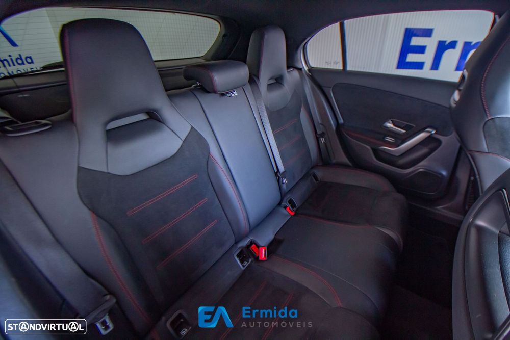 Mercedes-Benz A 180 - 25