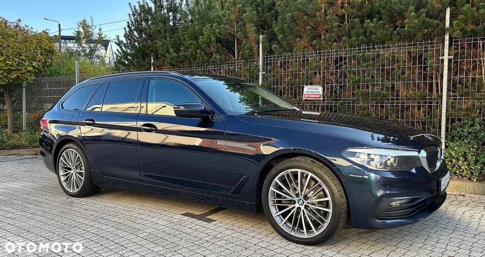 BMW Seria 5 520d Sport Line - 6