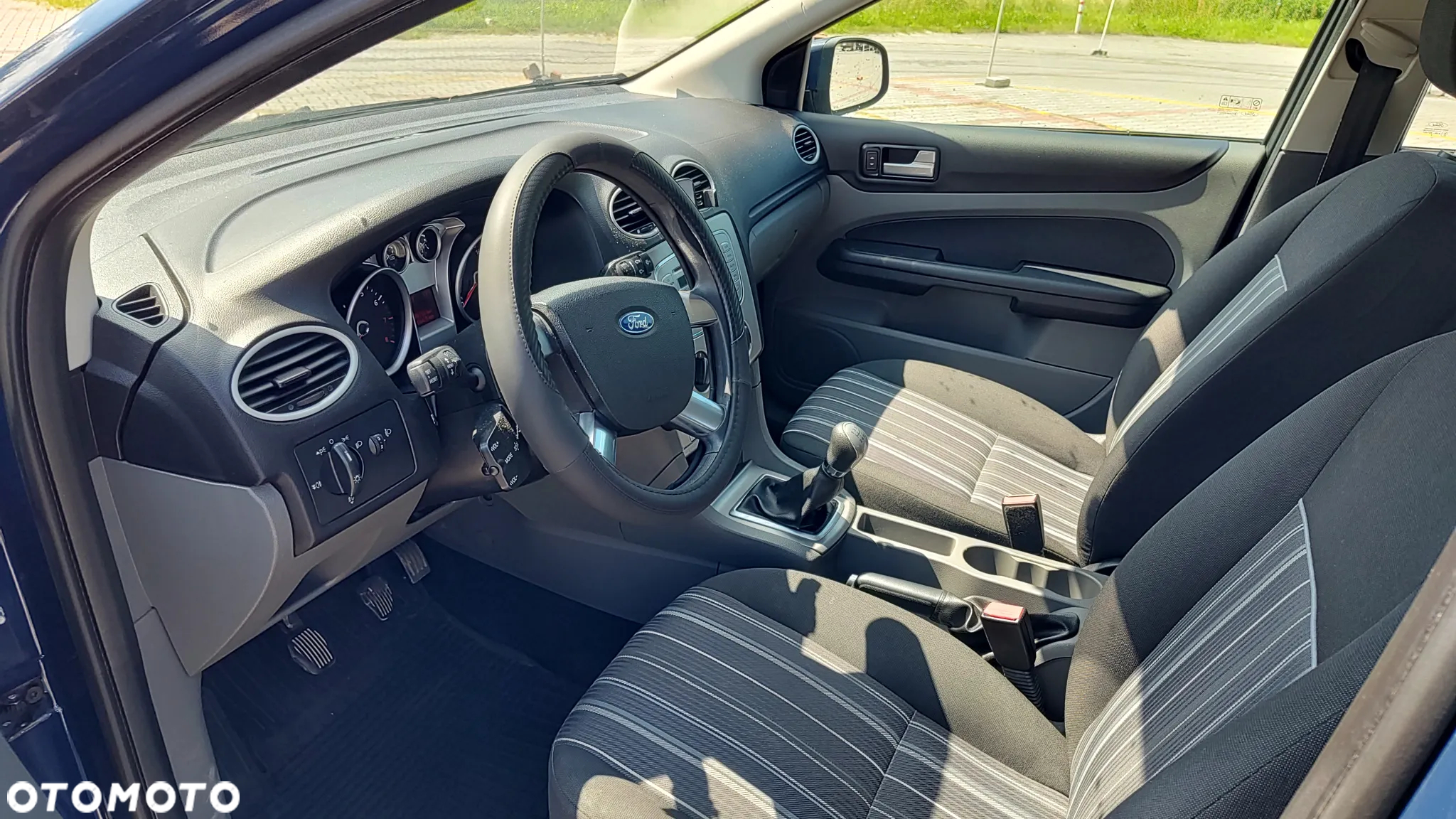 Ford Focus - 13