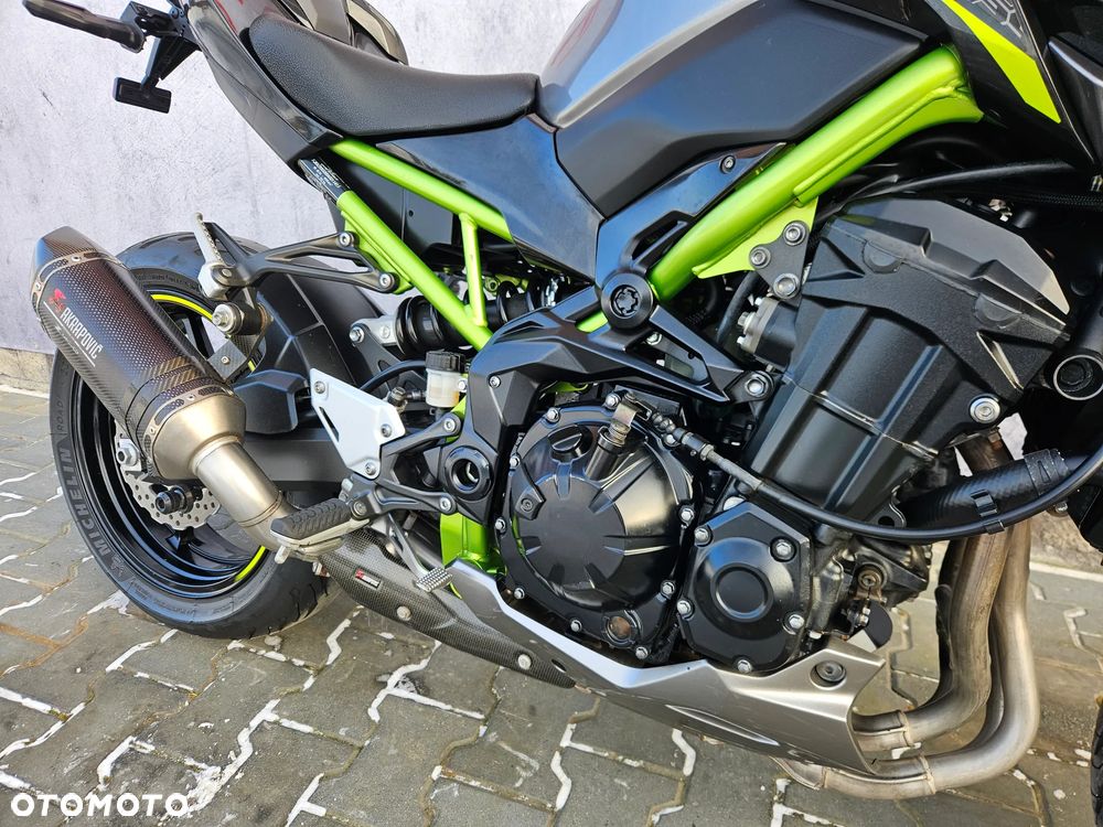Kawasaki Z 900 - 16