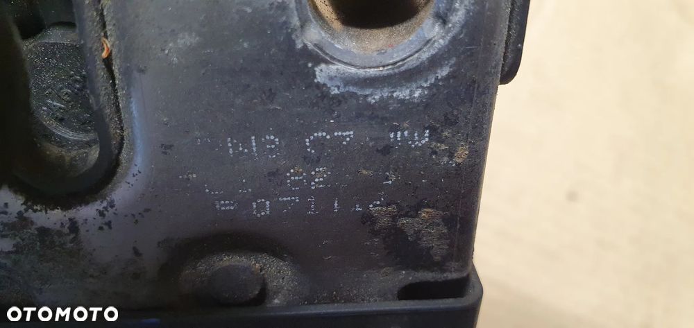 Zamek rygiel maski przód VW Passat B6 3C1823187 - 5