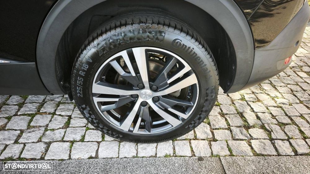 Peugeot 5008 1.5 BlueHDi Allure Pack EAT8 - 41