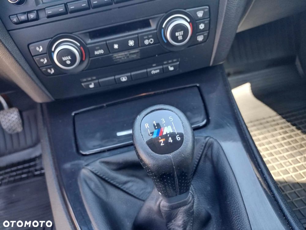 BMW Seria 3 318i - 6