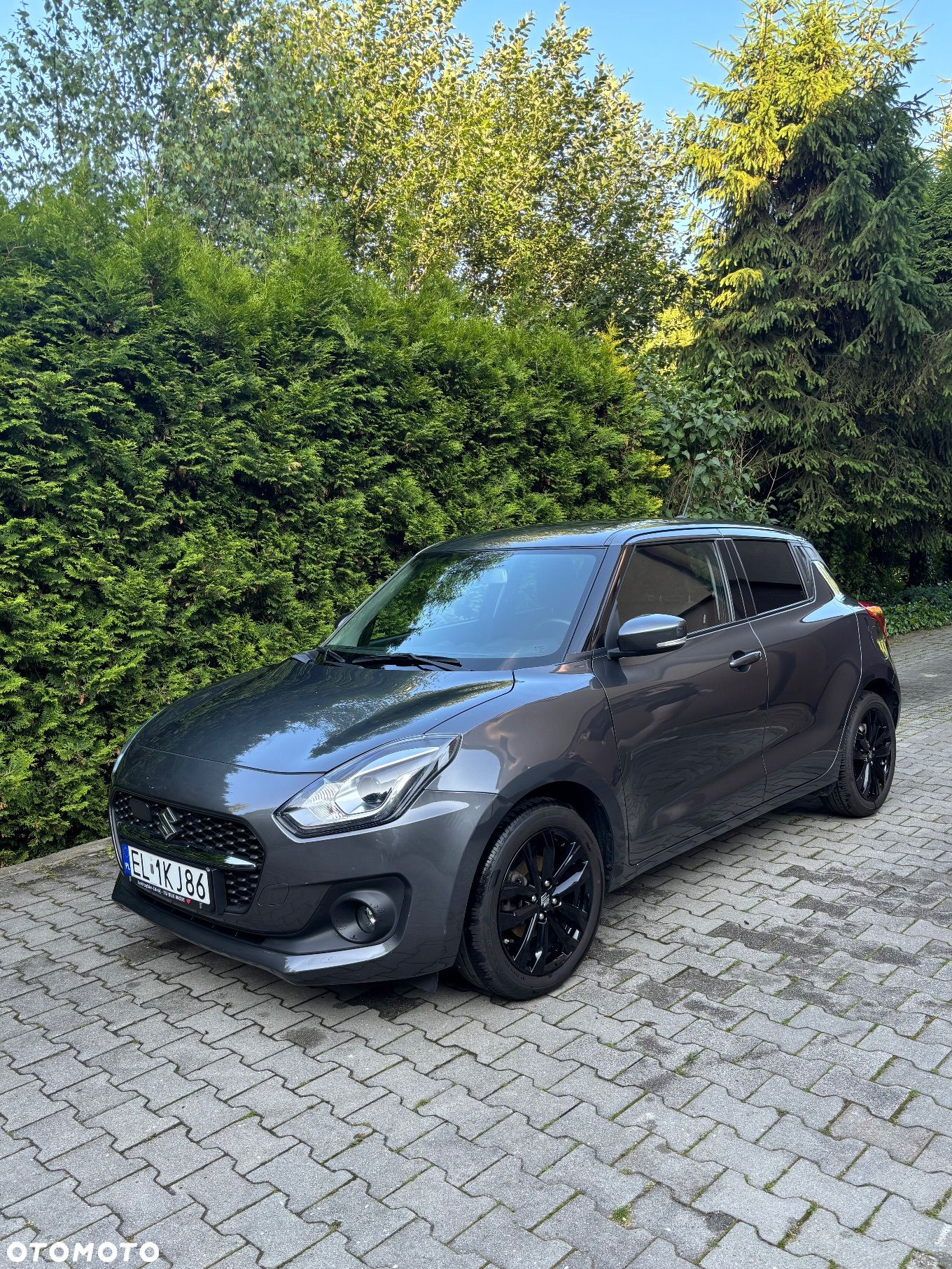 Suzuki Swift - 1