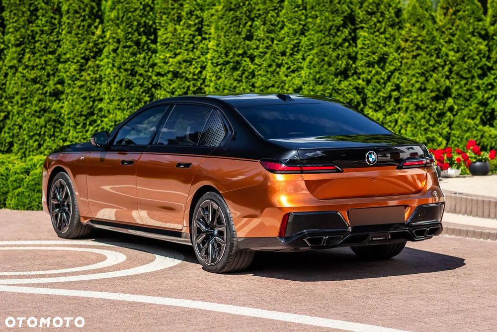 BMW Seria 7 740d xDrive mHEV Individual Edition sport - 8