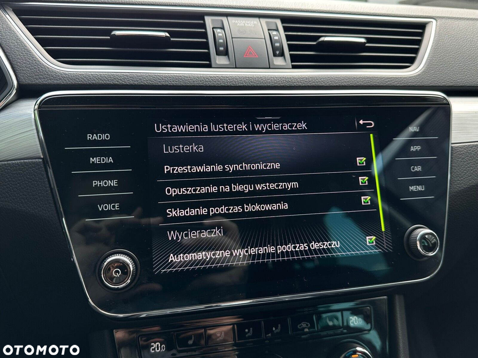 Skoda Superb 1.5 TSI Ambition DSG - 37