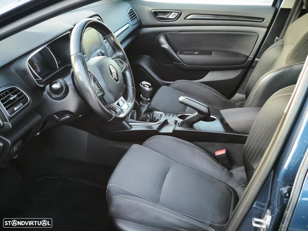 Renault Mégane Sport Tourer ENERGY TCe 130 INTENS - 8