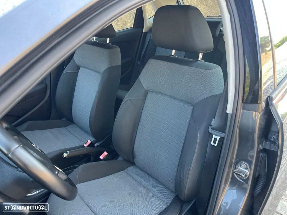 VW Polo 1.2 Confortline - 25