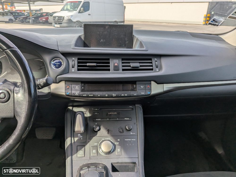 Lexus CT 200h Executive - 13