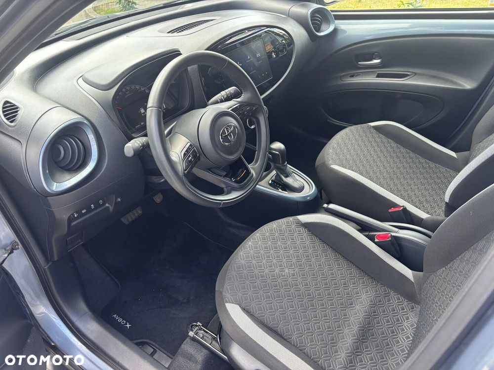 Toyota Aygo X 1.0 VVT-i Style CVT - 11