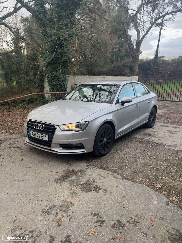 Audi A3 Limousine 2.0 TDI (clean diesel) Ambiente - 1