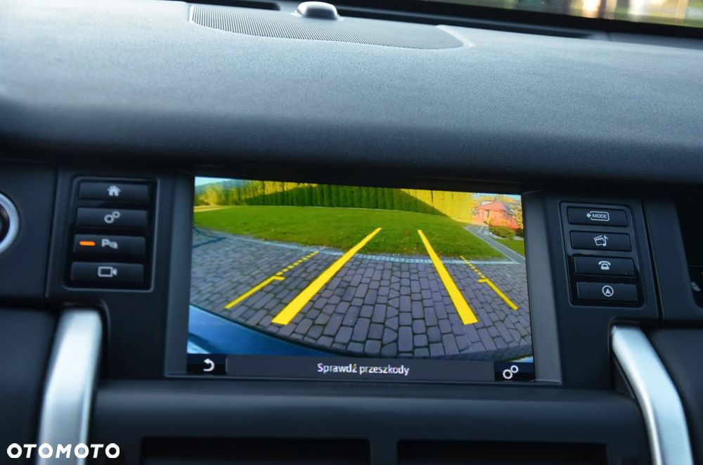 Land Rover Discovery Sport 2.0 D150 HSE - 31