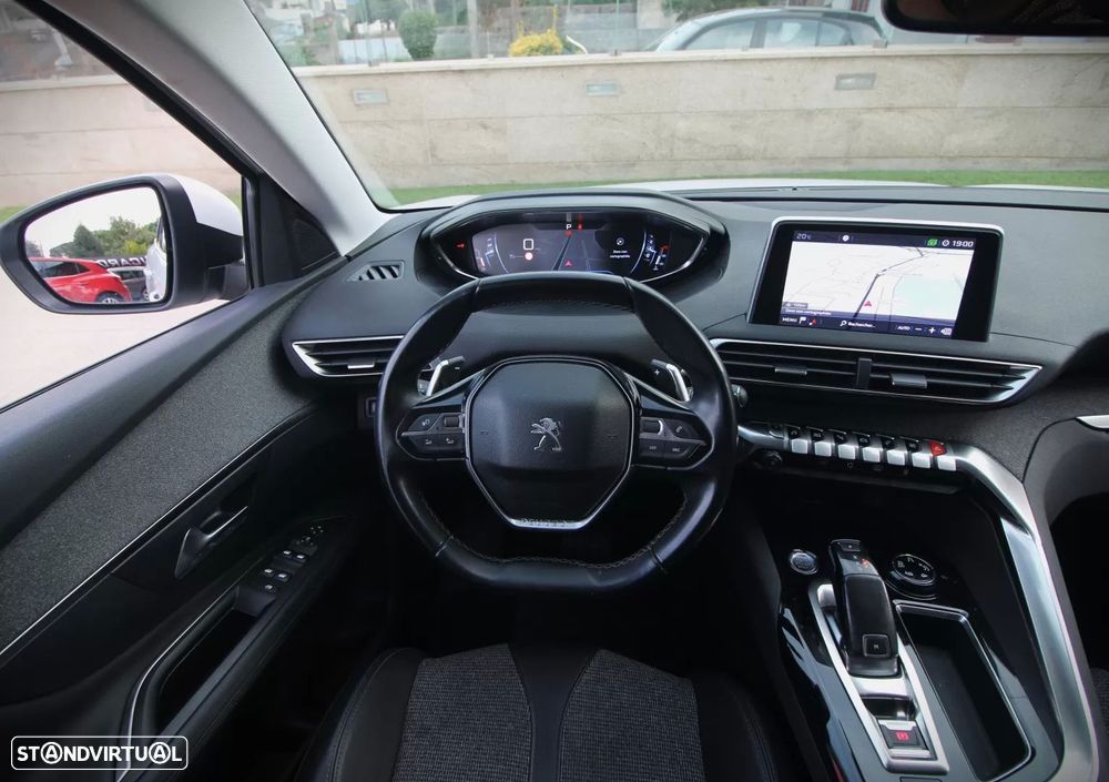 Peugeot 3008 - 14