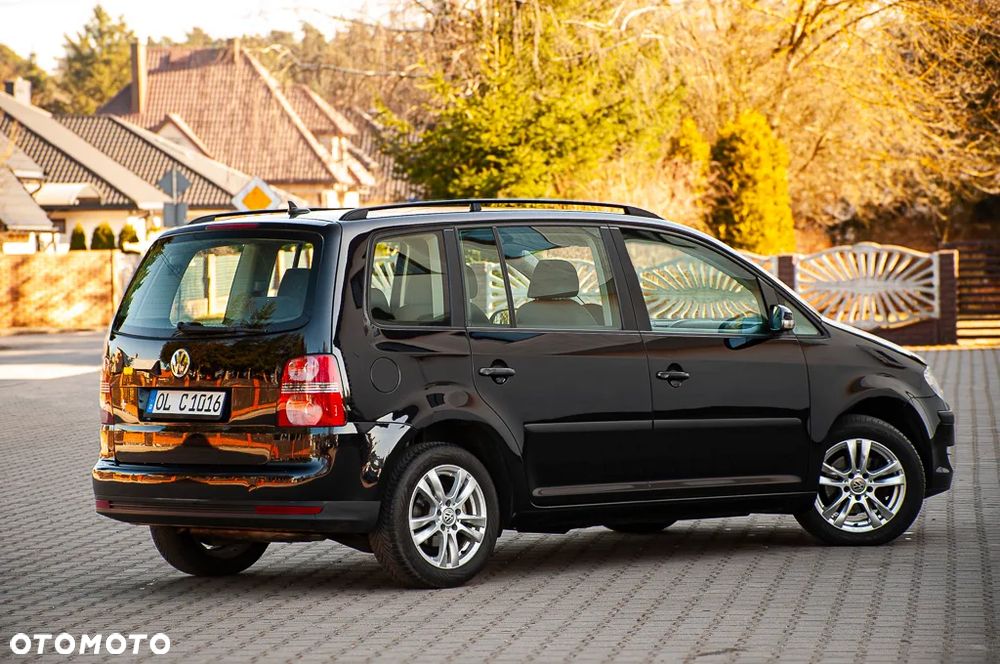 Volkswagen Touran 1.9 TDI United - 23