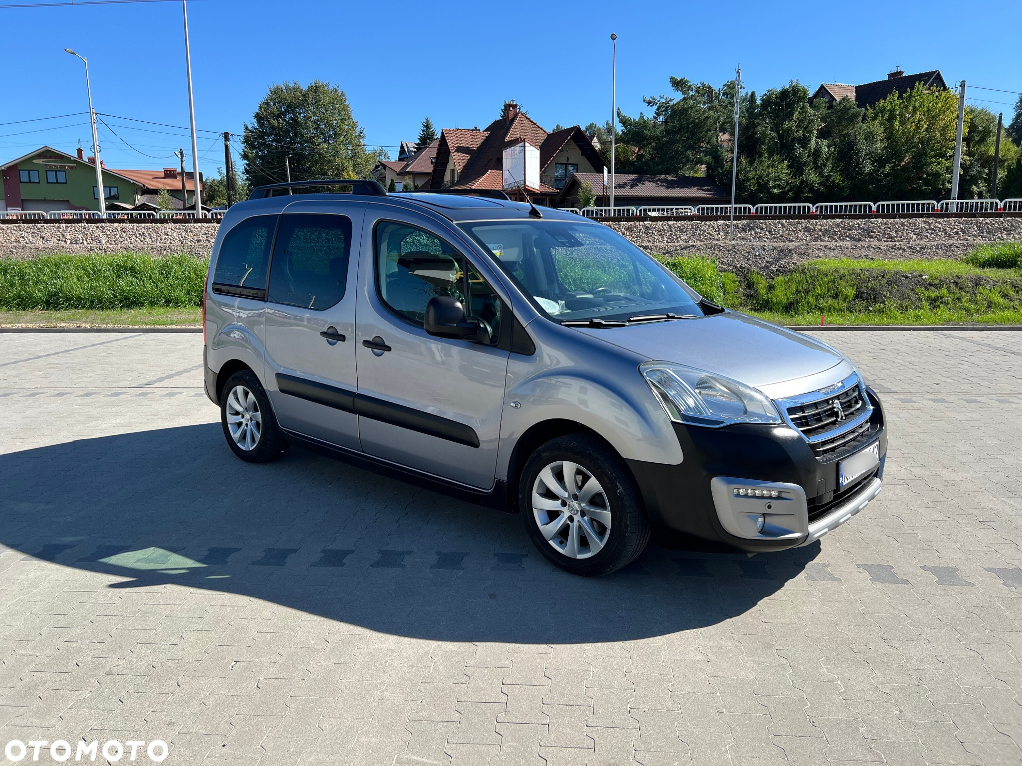 Peugeot Partner 1.6 BlueHDi Outdoor S&S - 6
