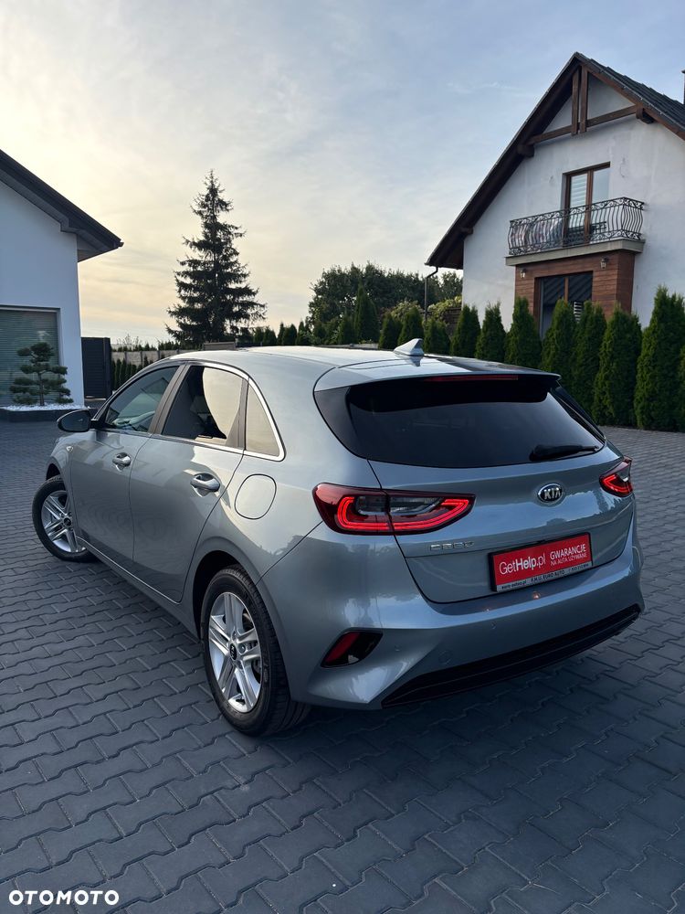 Kia Ceed 1.6 CRDi 136 ISG Dream-Team Edition - 13