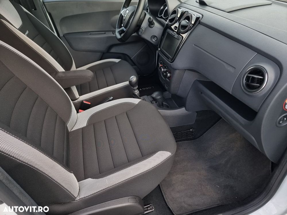 Dacia Lodgy TCe 130 GPF Stepway - 21