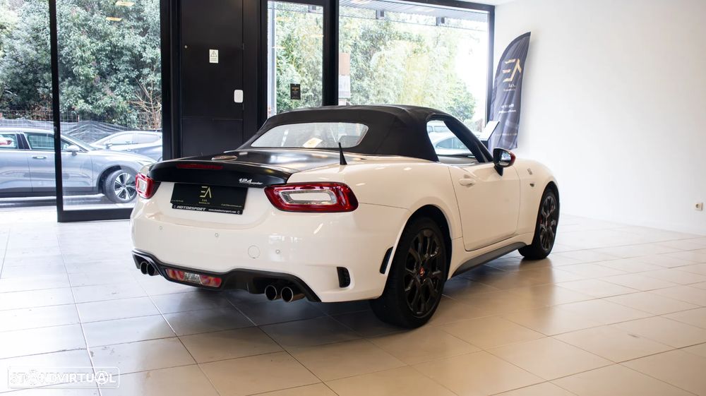 Abarth 124 Spider - 5