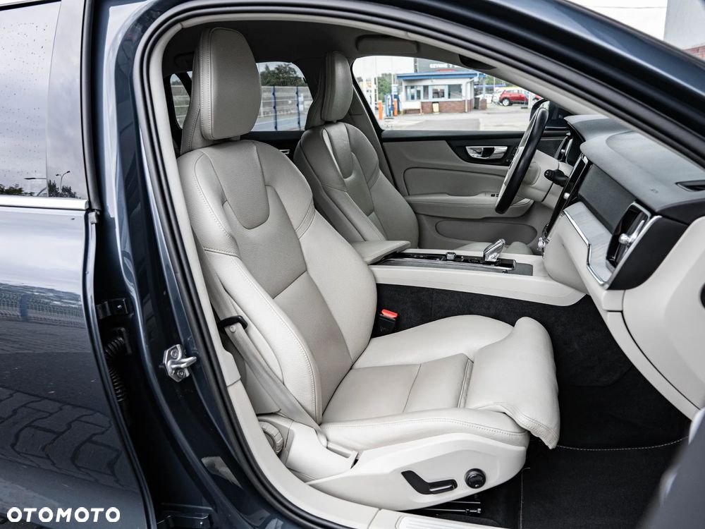 Volvo V60 B4 D Geartronic Inscription - 24