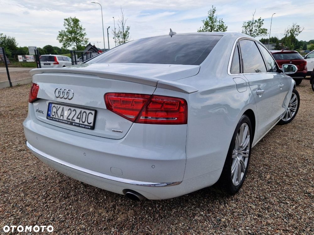 Audi A8 - 2