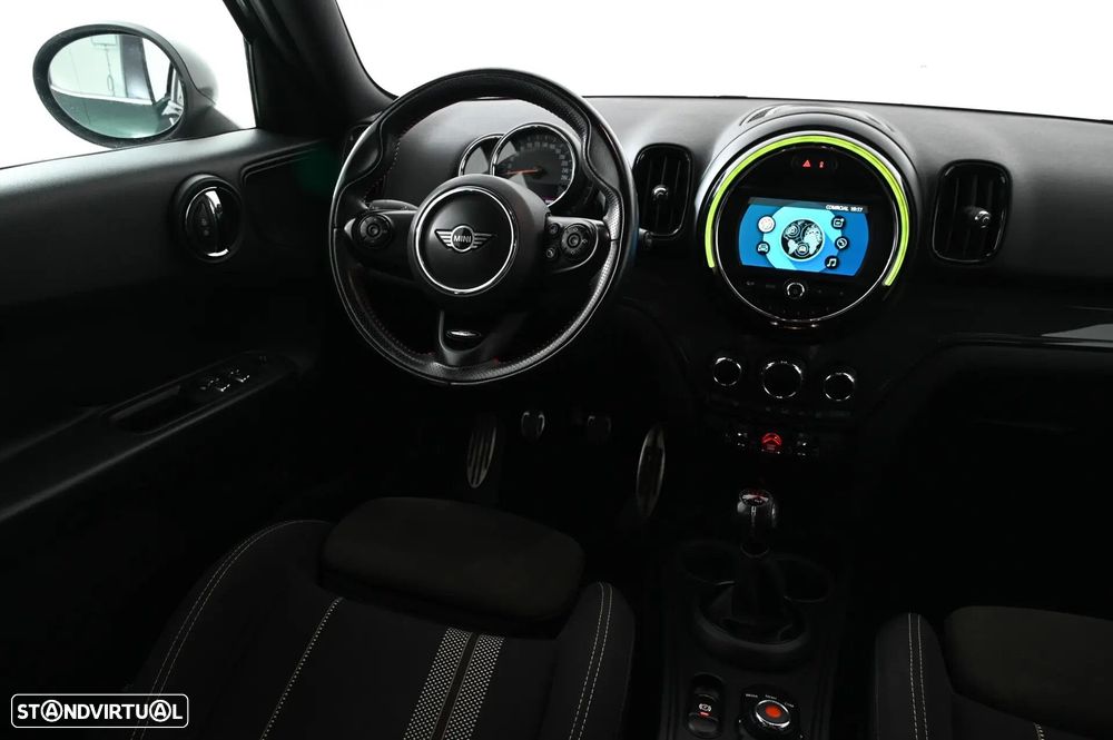 MINI Countryman Cooper D - 20