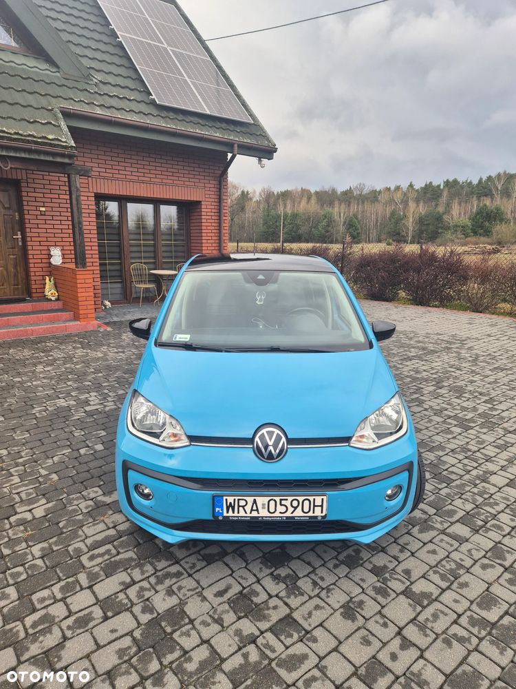 Volkswagen up! 1.0 Black Style - 4